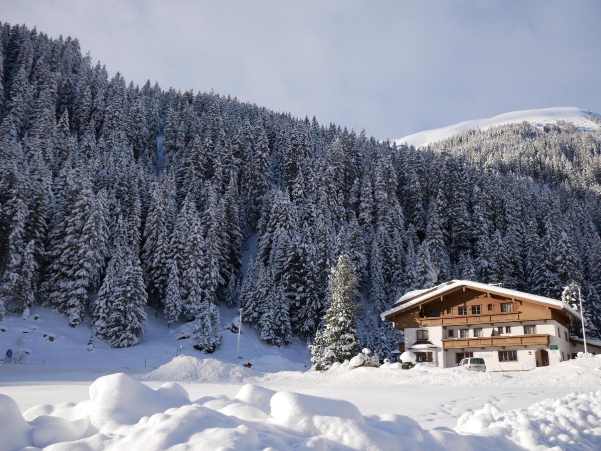 Hotel Haus Tanneck Tux Exteriér fotografie